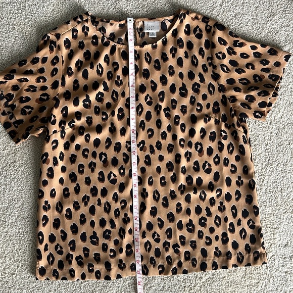 A New Day from Target Womens Leopard print short sleeve top - Size Medium - Picture 5 of 6